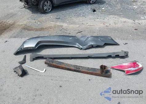 2015 Nissan Altima 2.5/2.5 S/2.5 Sl/2.5 Sv z USA, uszkodzony, nr VIN 1N4AL3AP8FC443731